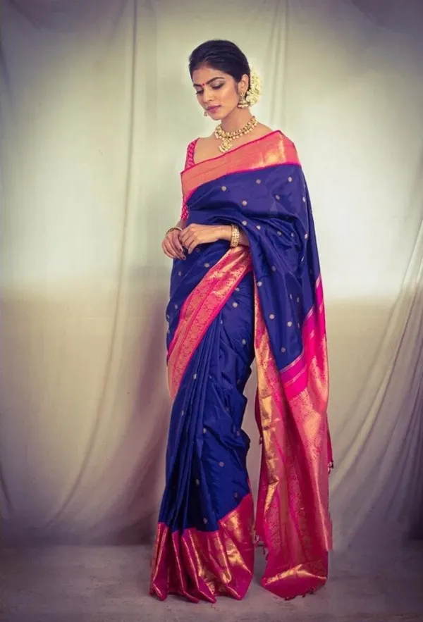 Blue_Embellished_Bollywood_Jacquard_Saree_(Blue)